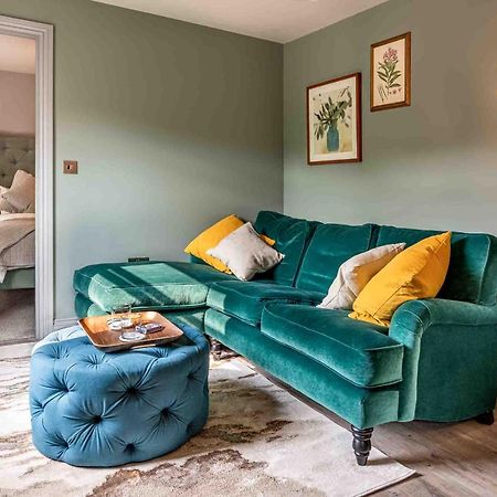 Stylish Modern 1 Bedroom, City Centre Bath Bagian luar foto