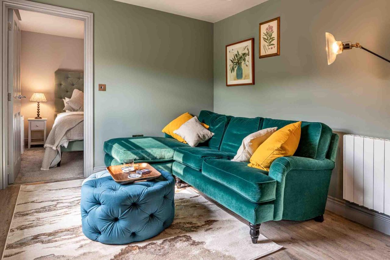 Stylish Modern 1 Bedroom, City Centre Bath Bagian luar foto